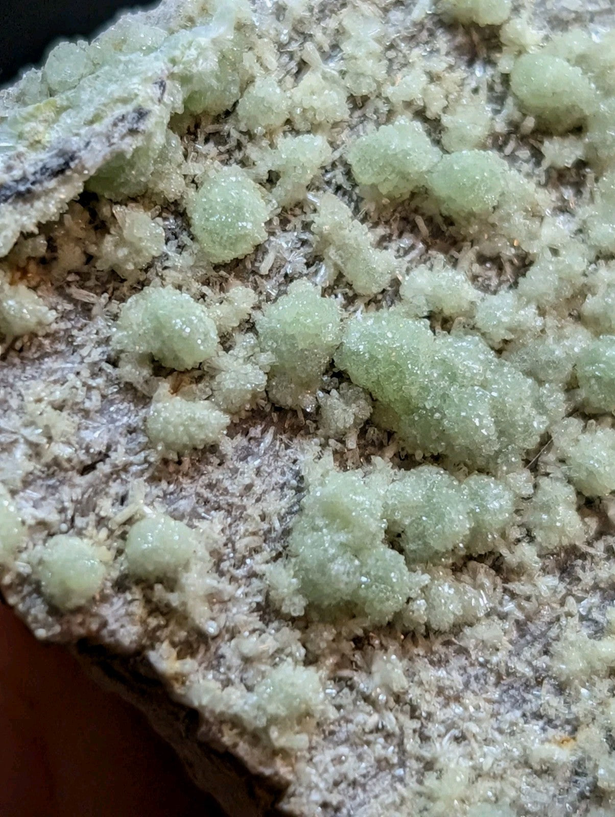 Green Wavellite on chert- Fantastic Old Stock - Mauldin Mountain, Arkansas, ooak