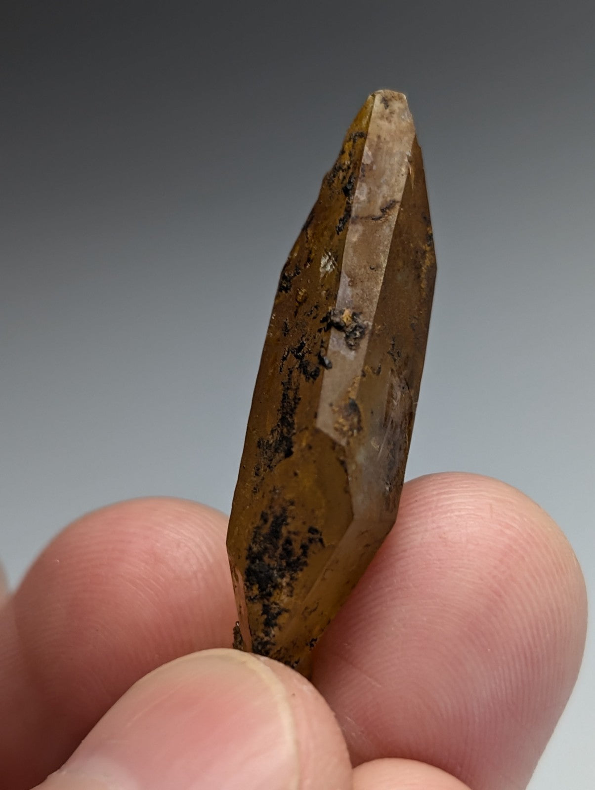 Unique Quartz Crystal Point, Double Terminated, Garland County, Arkansas, USA