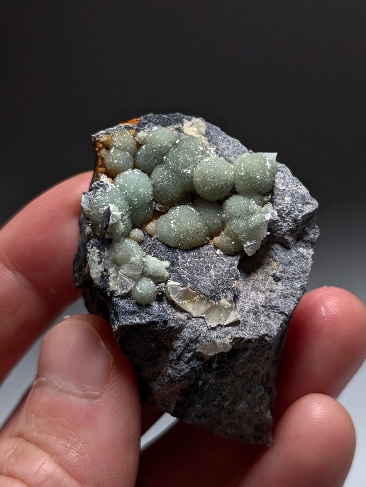 A+ UV Reactive Wavellite -Fantastic Old Stock- Mauldin Mountain, Arkansas, Rare