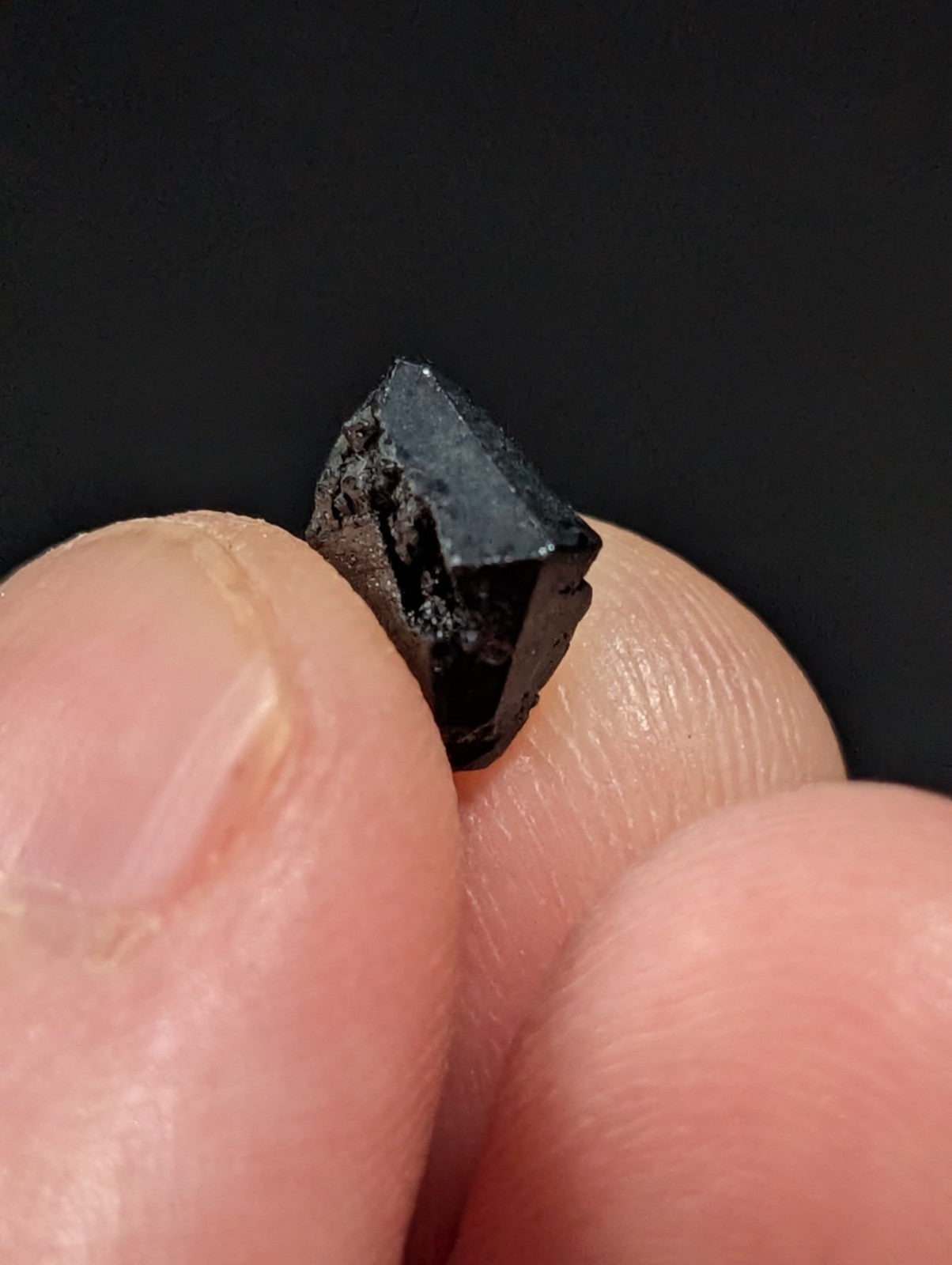 Brookite w/natural iridescence, Magnet Cove, Hot Spring Co. Arkansas, Old Stock