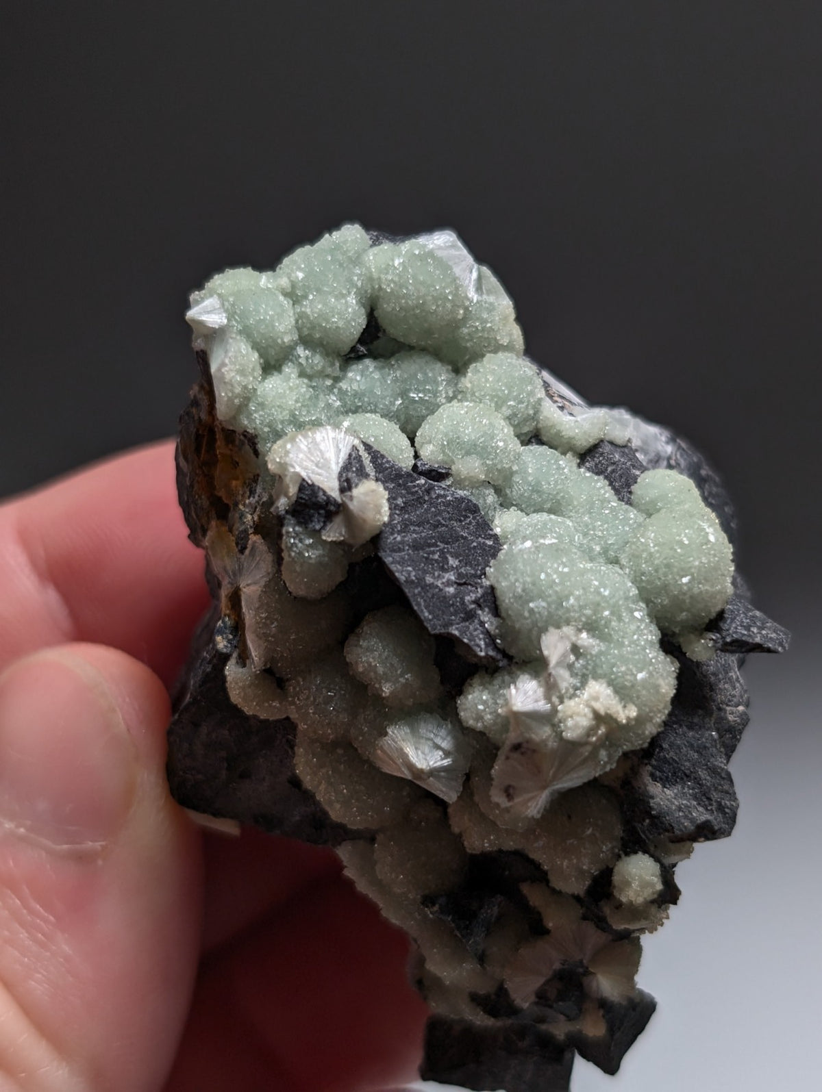 A+ UV Reactive Wavellite -Fantastic Old Stock- Mauldin Mountain, Arkansas, Rare