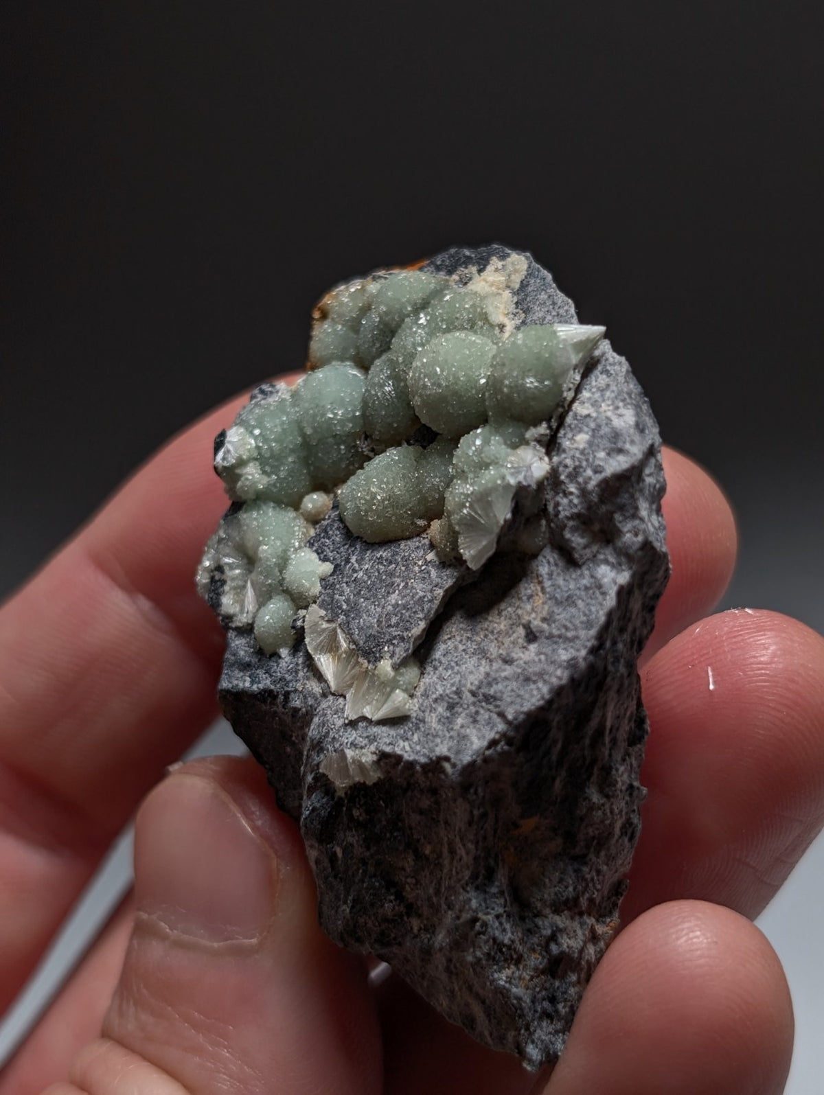 A+ UV Reactive Wavellite -Fantastic Old Stock- Mauldin Mountain, Arkansas, Rare
