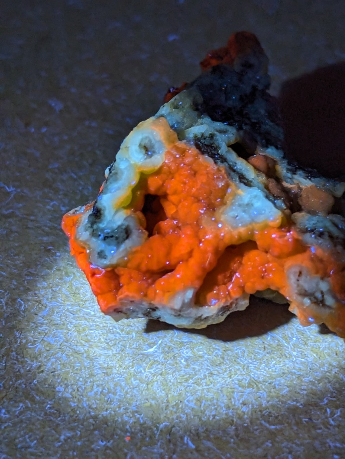 Turkey Fat Smithsonite, Rush Mining District, Marion Co, Arkansas, UV Reactive!!