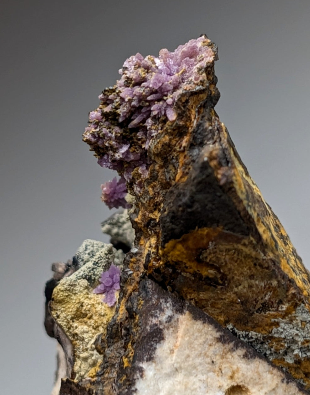 Super Rare Strengite + Kidwellite, etc, Coon Creek Mine, Polk Co, Arkansas, A+++