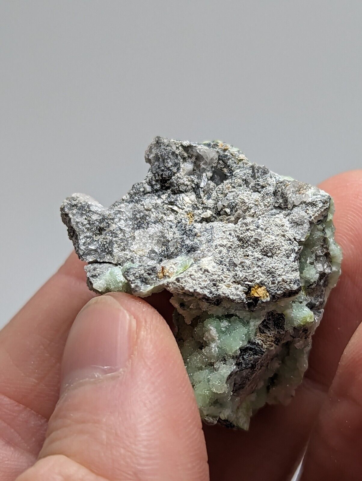 A + Sparkly Wavellite - Mauldin Mountain Arkansas - Collectibles:Rocks Fossils & Minerals:Crystals Mineral