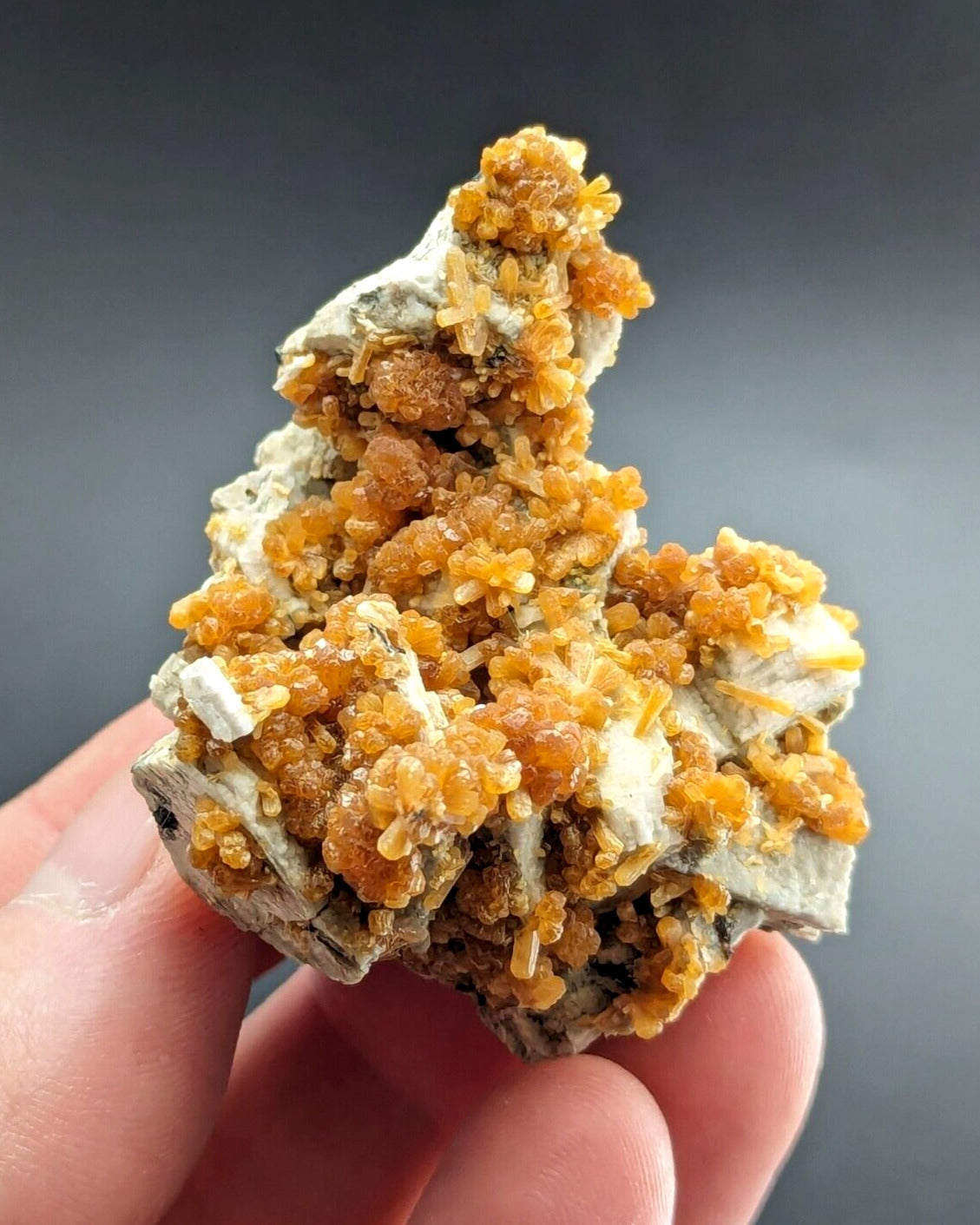 A + Stilbite Albite Biotite - 3M Quarry Little Rock Arkansas RARE old stock - Collectibles:Rocks Fossils &