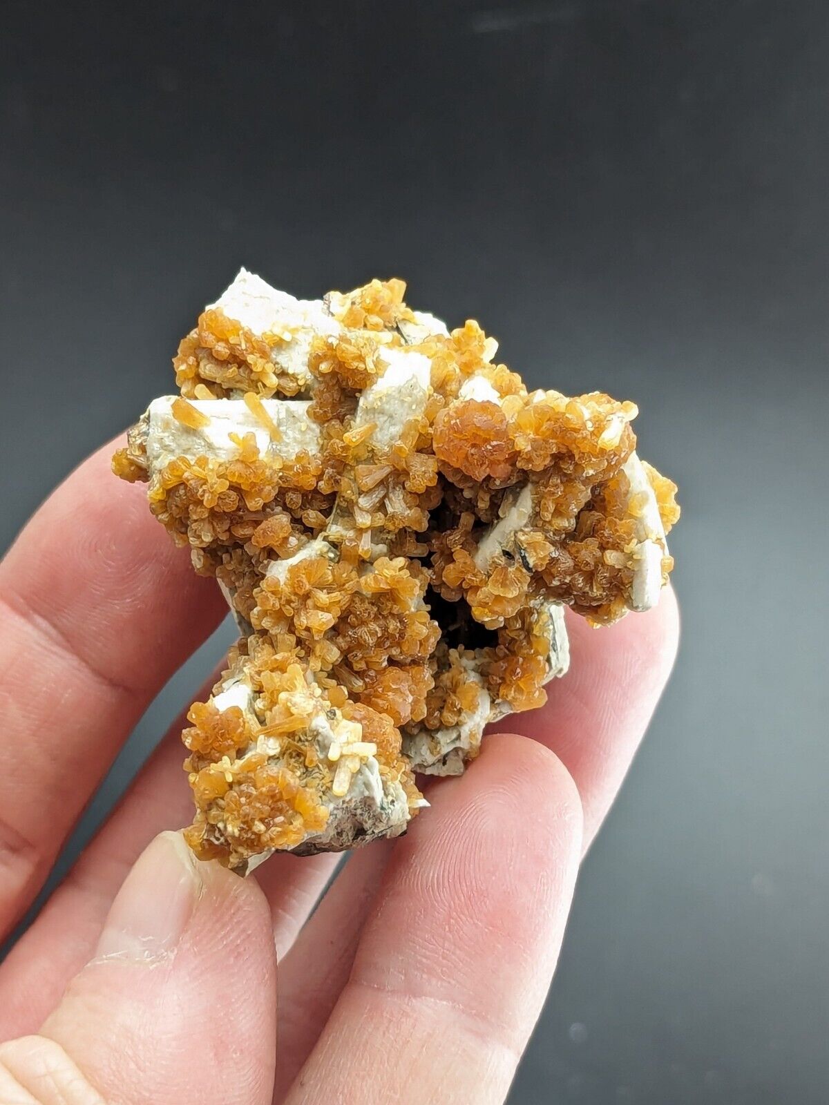 A + Stilbite Albite Biotite - 3M Quarry Little Rock Arkansas RARE old stock - Collectibles:Rocks Fossils &