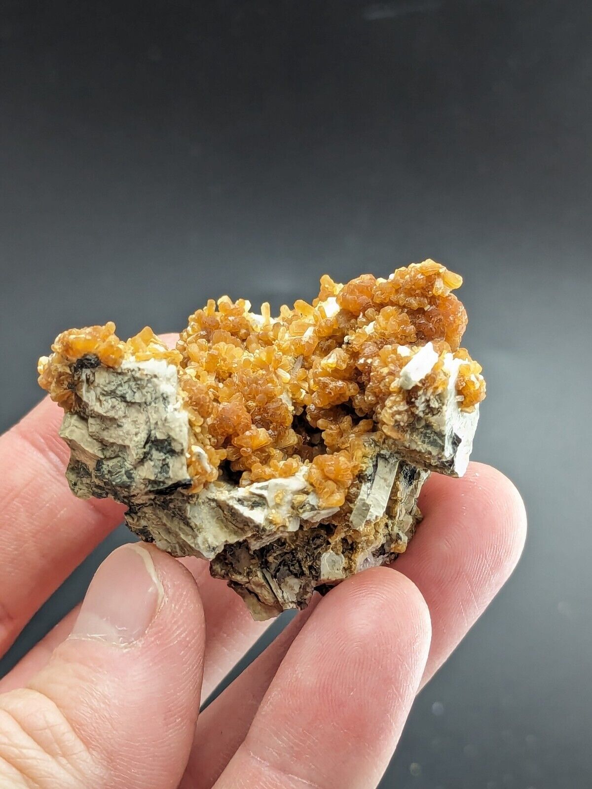 A + Stilbite Albite Biotite - 3M Quarry Little Rock Arkansas RARE old stock - Collectibles:Rocks Fossils &