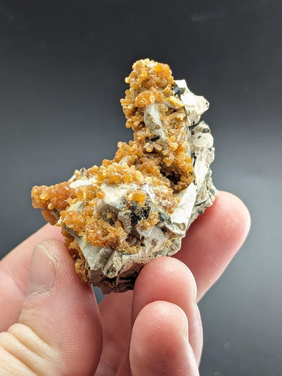A + Stilbite Albite Biotite - 3M Quarry Little Rock Arkansas RARE old stock - Collectibles:Rocks Fossils &