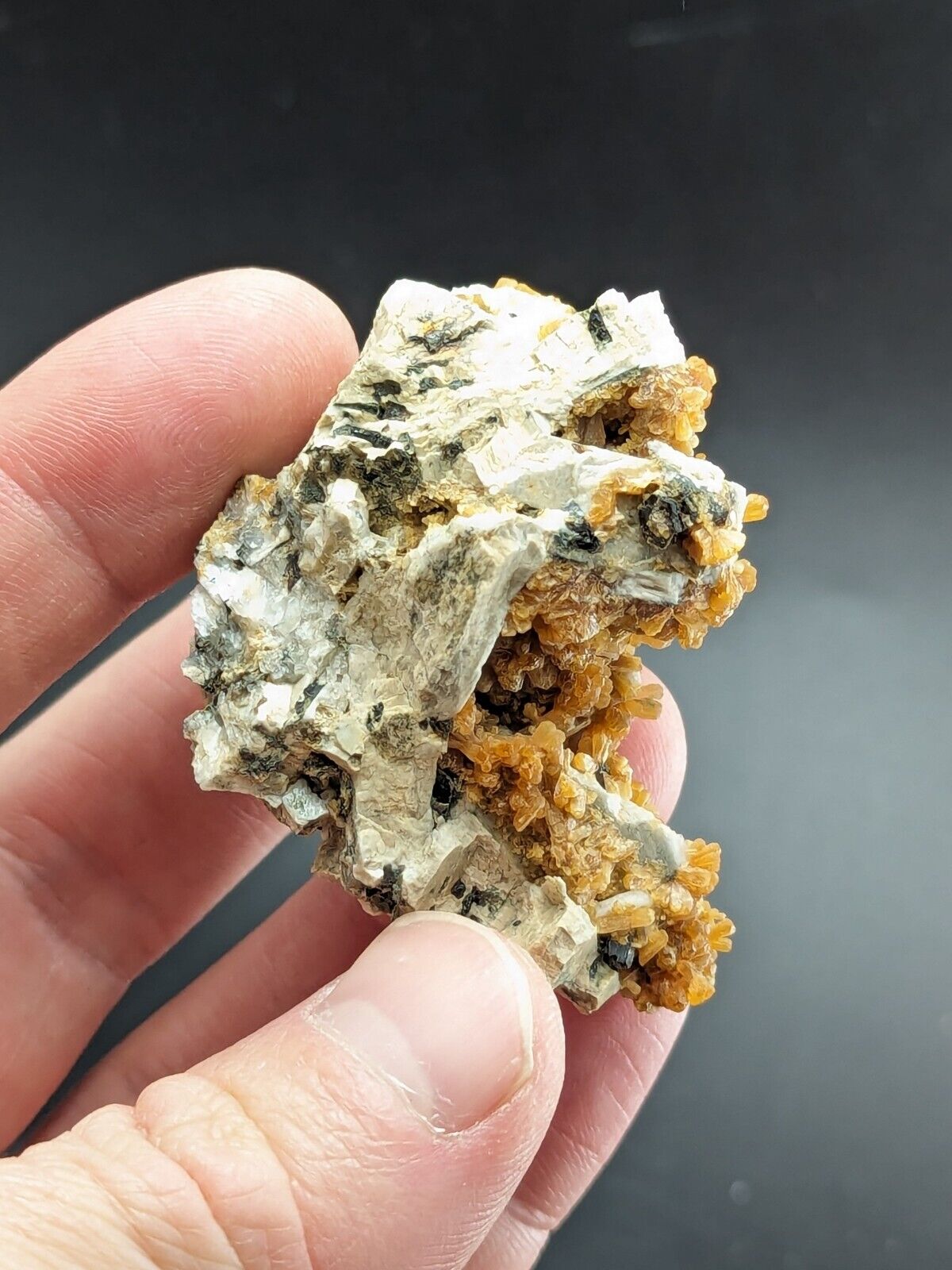 A + Stilbite Albite Biotite - 3M Quarry Little Rock Arkansas RARE old stock - Collectibles:Rocks Fossils &