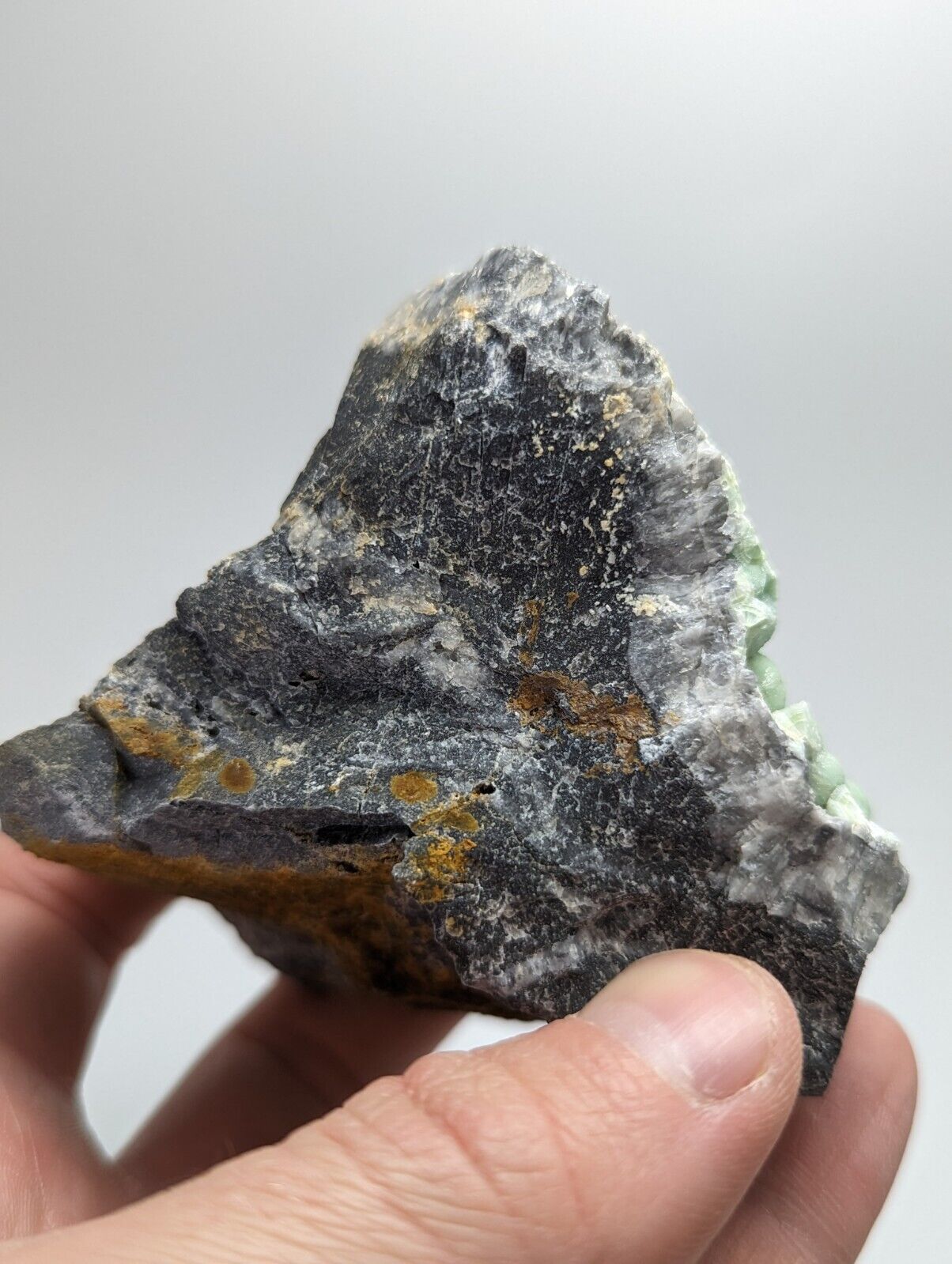 Amazing A + Wavellite - Fantastic Old Stock - Mauldin Mountain Arkansas - Collectibles:Rocks Fossils &
