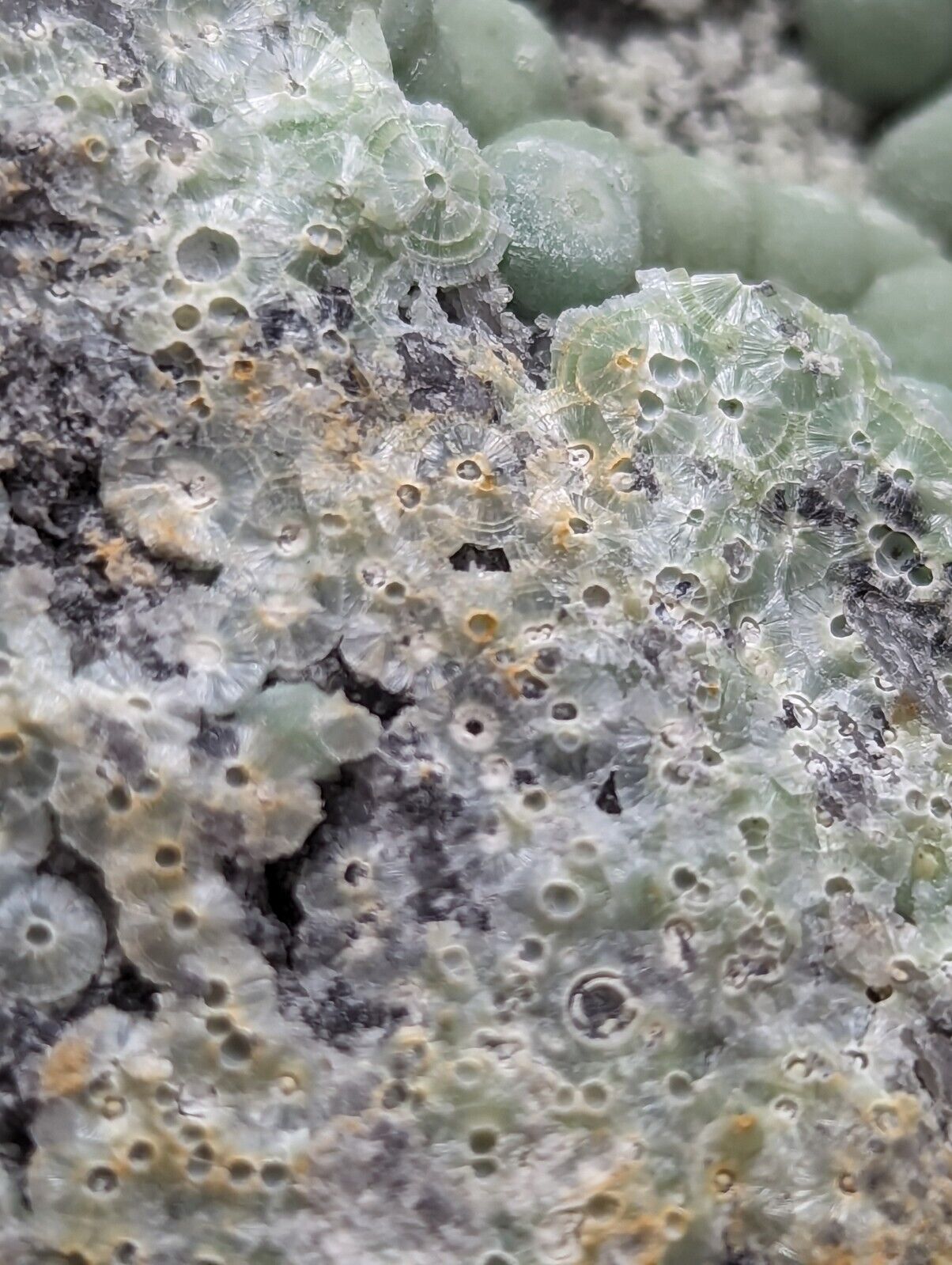Amazing A + Wavellite - Fantastic Old Stock - Mauldin Mountain Arkansas - Collectibles:Rocks Fossils &