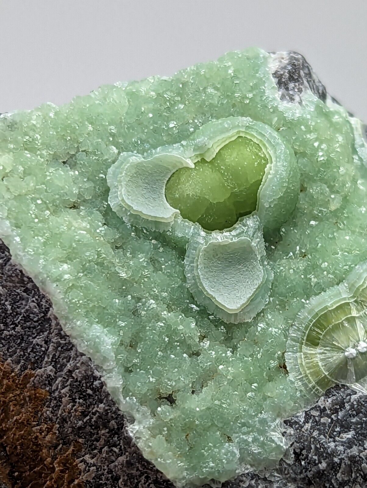 Amazing Wavellite - Fantastic 1990s Old Stock - Mauldin Mountain Arkansas - Collectibles:Rocks Fossils &