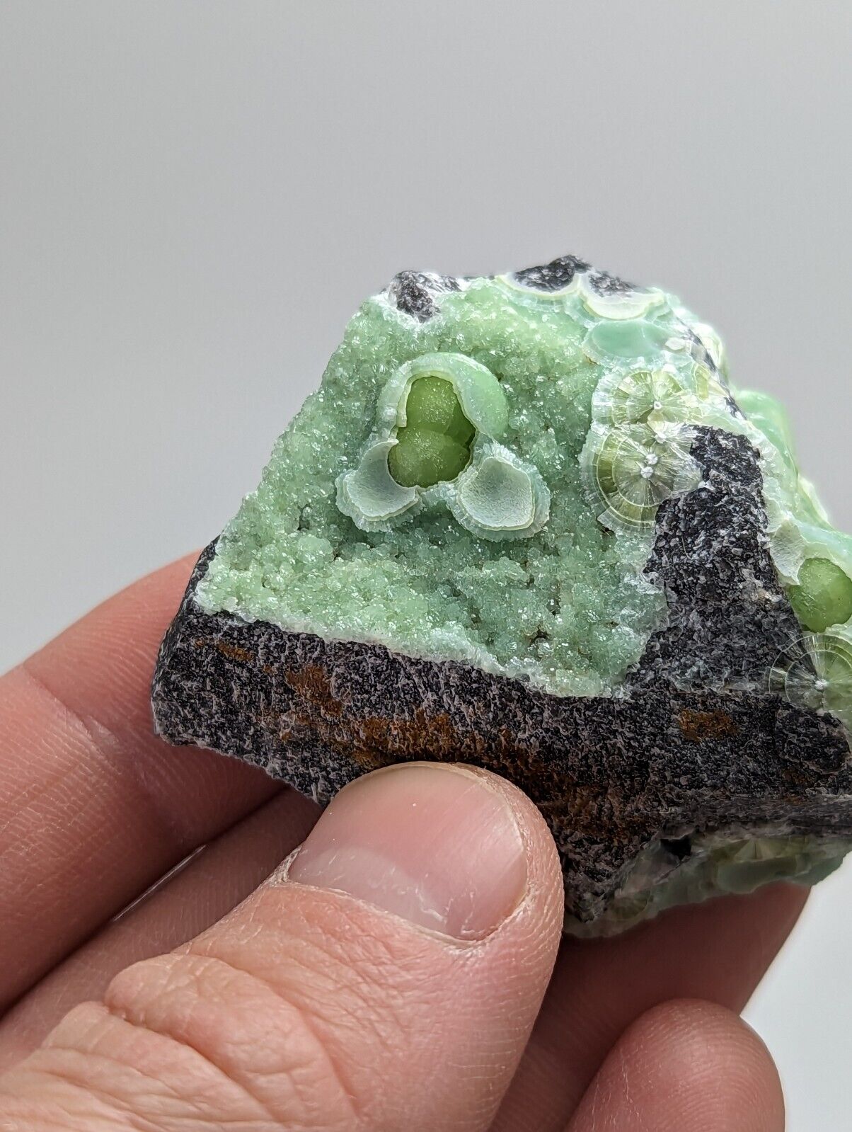 Amazing Wavellite - Fantastic 1990s Old Stock - Mauldin Mountain Arkansas - Collectibles:Rocks Fossils &