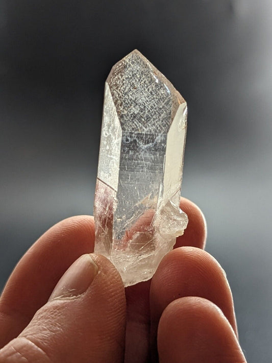 Arkansas Quartz Crystal Point w/ Rare Facet ’Inclusions’ Garland Co old stock - Collectibles:Rocks Fossils &