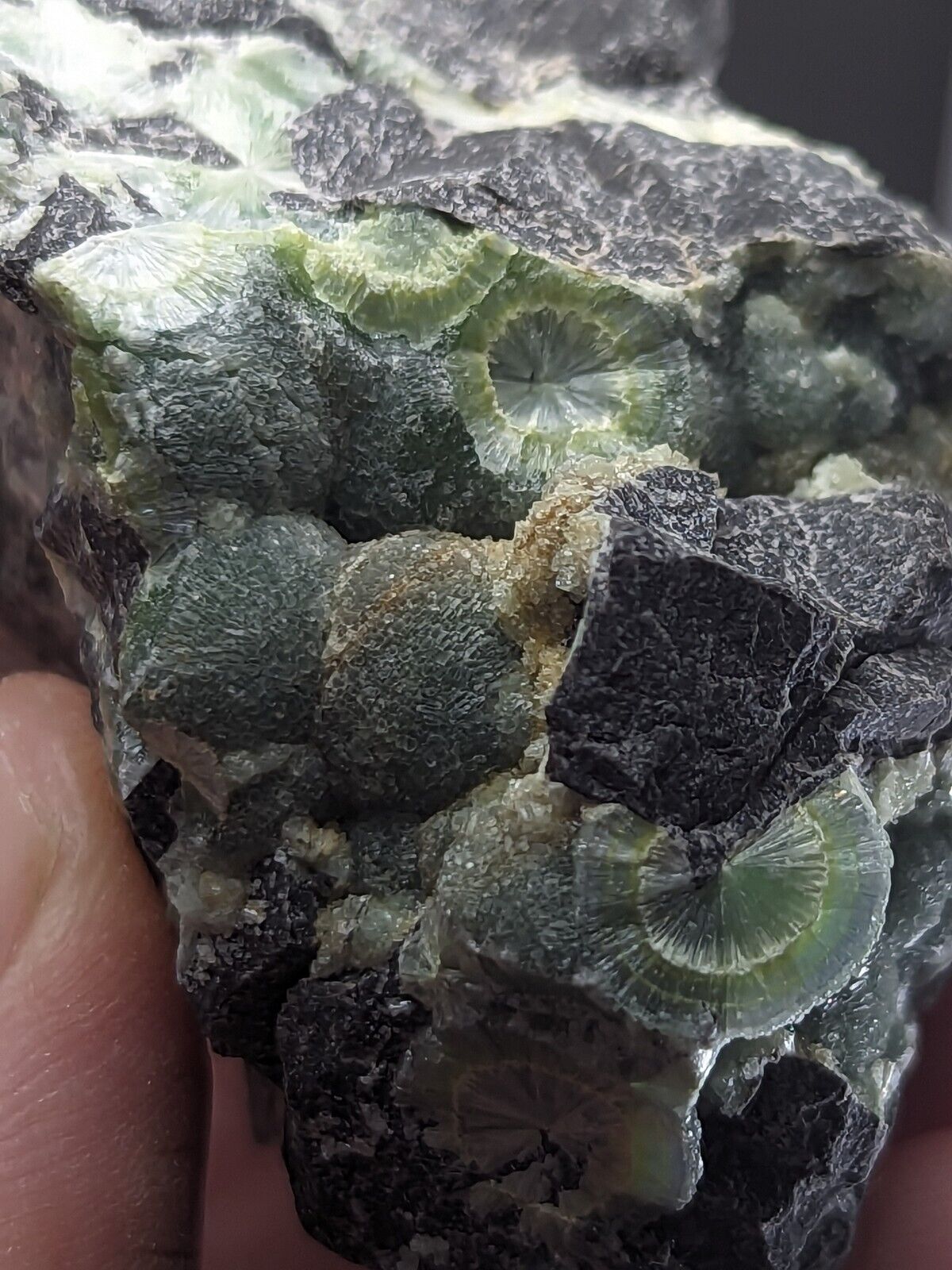 Awesome Wavellite - Fantastic Old Stock - Mauldin Mountain Arkansas - Collectibles:Rocks Fossils & Minerals:Crystals