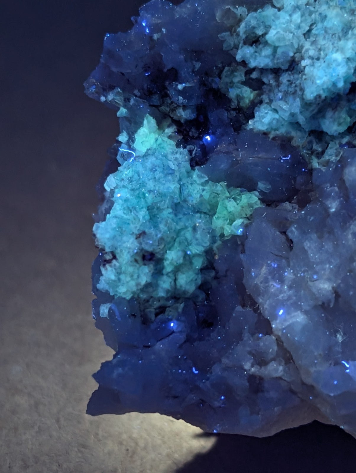 Blue green cookeite on quartz with crystalline formations from saline county Arkansas rare uv reactive mineral specimen