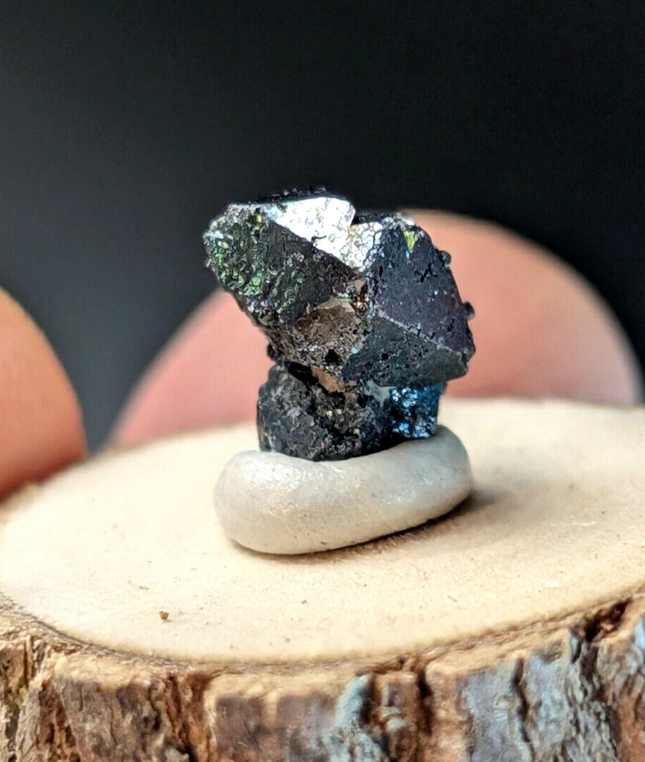 Brookite Crystal Cluster Magnet Cove Arkansas USA Old Stock w/ wood display - Collectibles:Rocks Fossils &