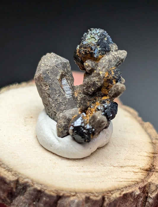Brookite on Smoky Quartz Magnet Cove Arkansas USA Old Stock w/ wood display - Collectibles:Rocks Fossils &