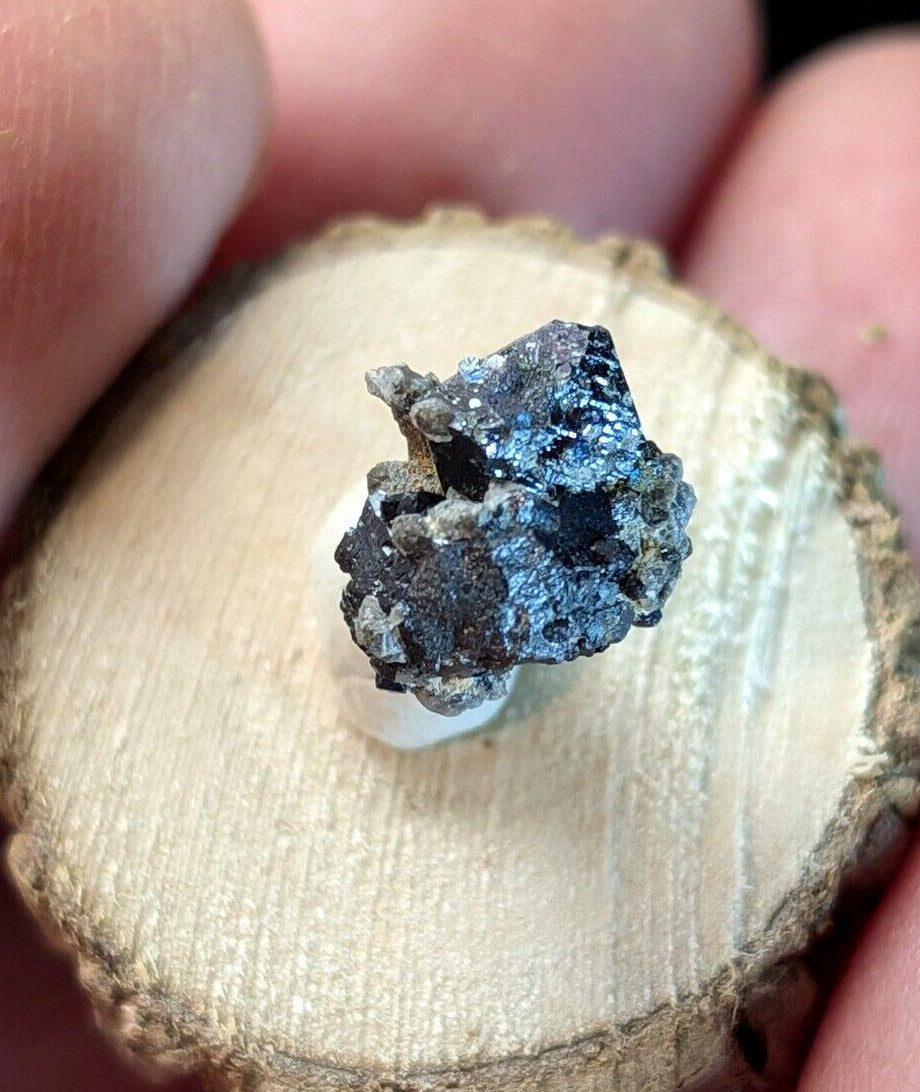 Brookite on Smoky Quartz Magnet Cove Arkansas USA Old Stock w/ wood display - Collectibles:Rocks Fossils &