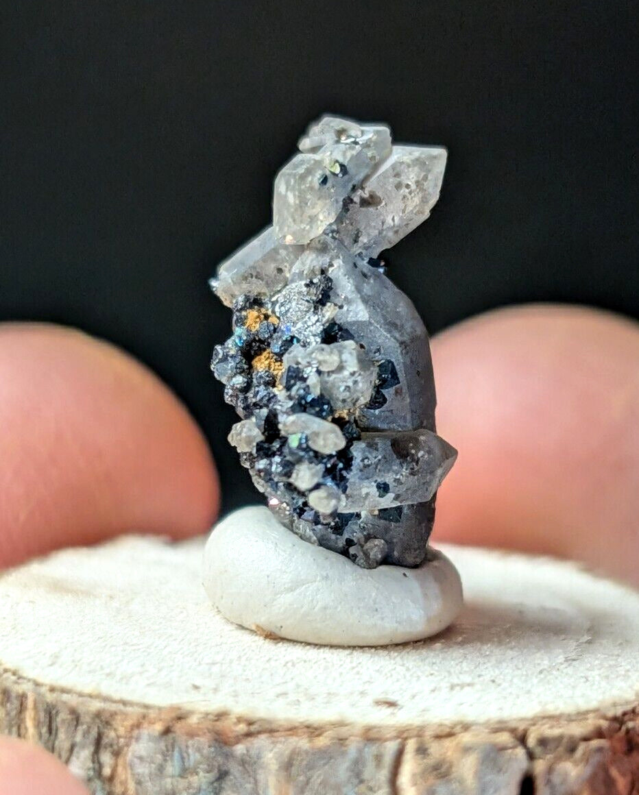 Brookite on Smoky Quartz Magnet Cove Arkansas USA Old Stock w/ wood display - Collectibles:Rocks Fossils &