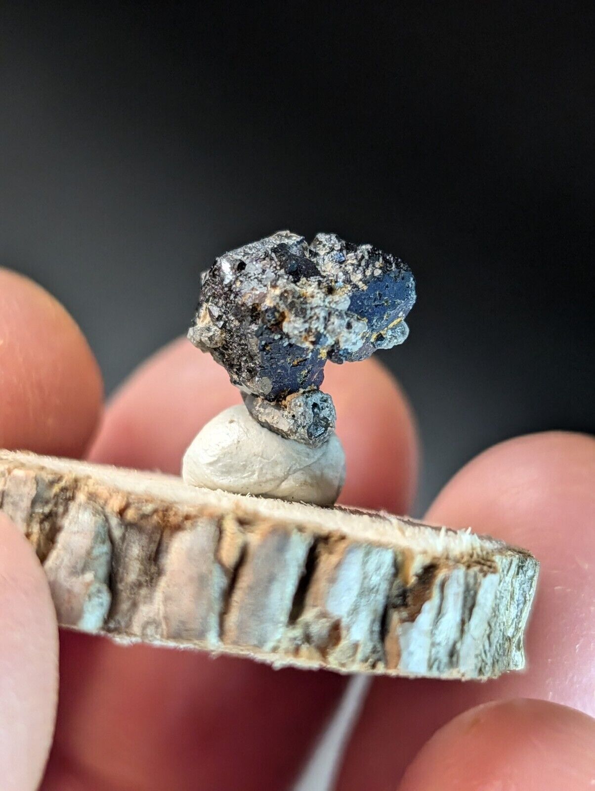 Brookite on Smoky Quartz Magnet Cove Arkansas USA Old Stock w/ wood display - Collectibles:Rocks Fossils &