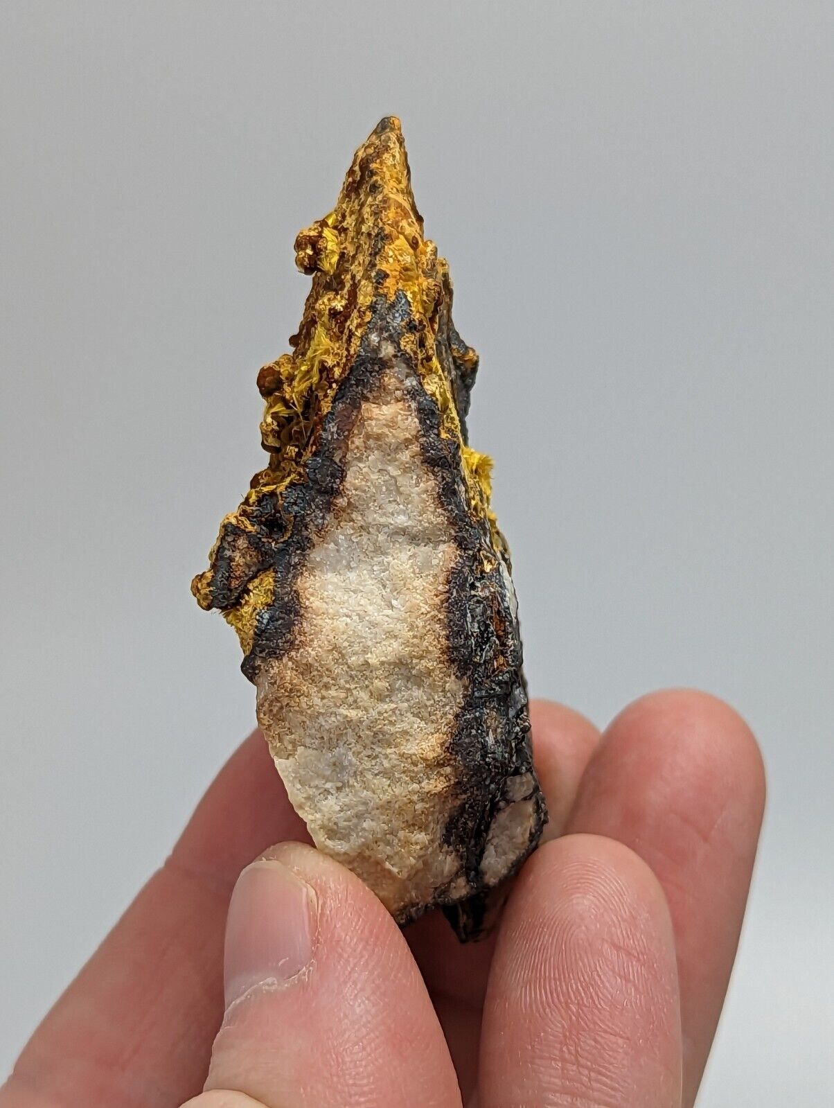 Cacoxenite on Novaculite Matrix Rare old stock 1970s Polk County Arkansas - Collectibles:Rocks Fossils &