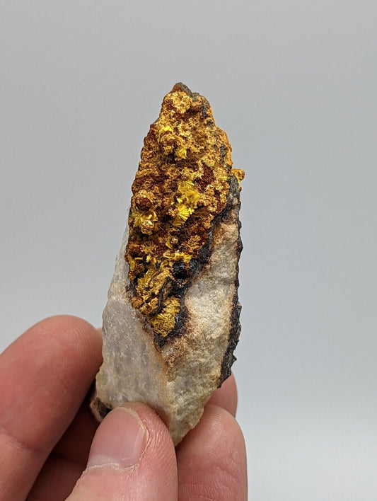 Cacoxenite on Novaculite Matrix Rare old stock 1970s Polk County Arkansas - Collectibles:Rocks Fossils &