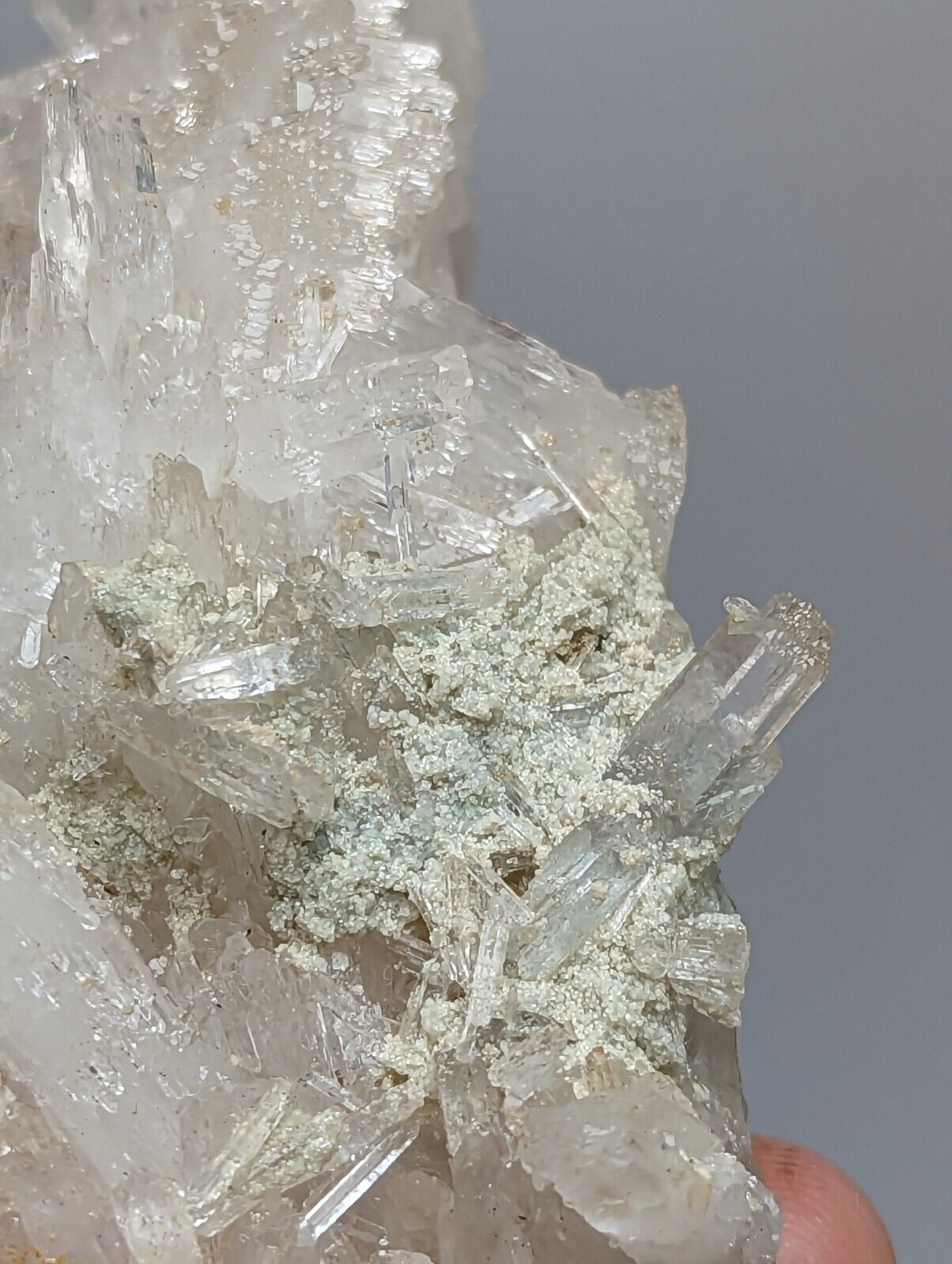 Jeffrey Quarry Quartz Crystal + Blue Cookeite Ultra Rare Arkansas Old Stock 8cm - Collectibles:Rocks Fossils &
