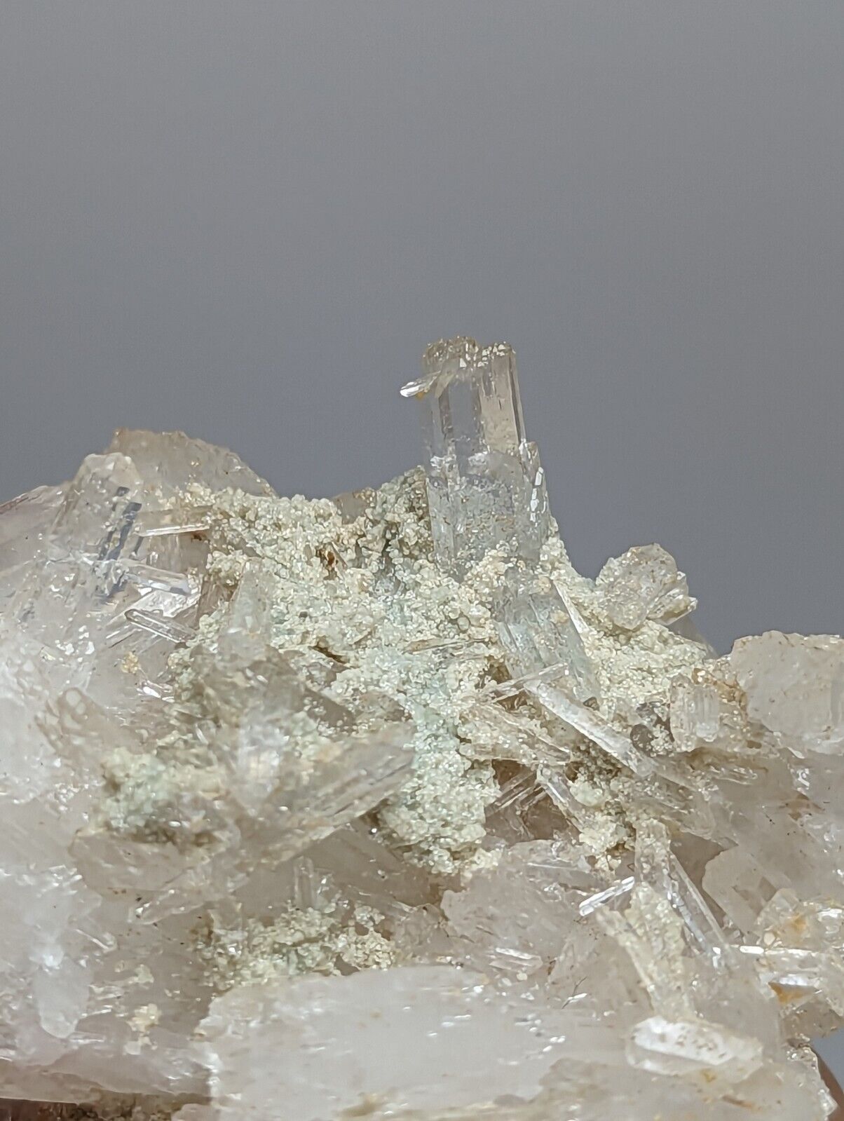 Jeffrey Quarry Quartz Crystal + Blue Cookeite Ultra Rare Arkansas Old Stock 8cm - Collectibles:Rocks Fossils &