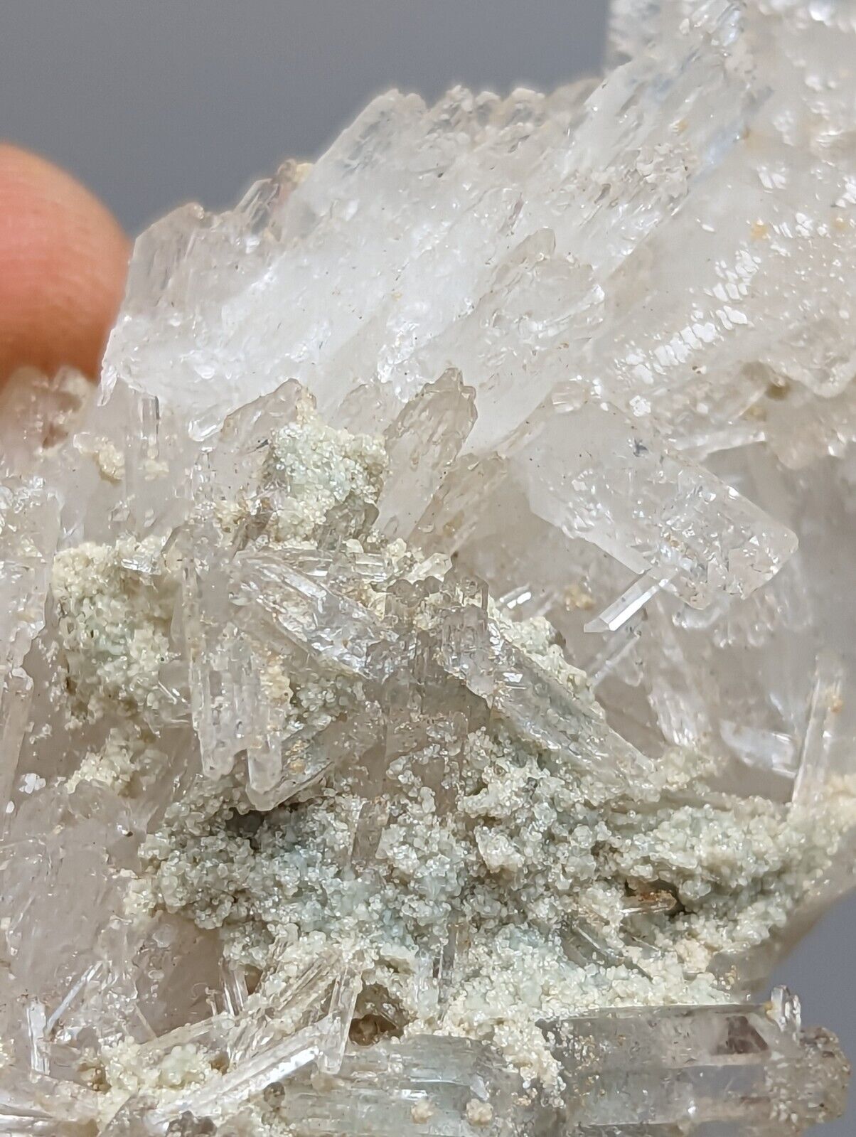 Jeffrey Quarry Quartz Crystal + Blue Cookeite Ultra Rare Arkansas Old Stock 8cm - Collectibles:Rocks Fossils &