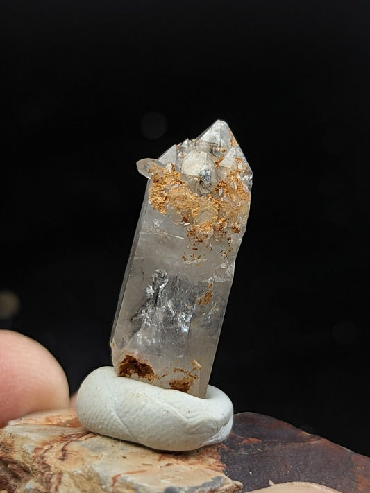 Nacrite + Manganese Included Quartz Montgomery Co. Arkansas w/ Shale Display - Collectibles:Rocks Fossils &