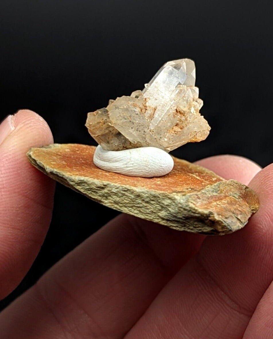 Nacrite + Manganese Included Quartz Montgomery Co. Arkansas w/ Shale Display - Collectibles:Rocks Fossils &