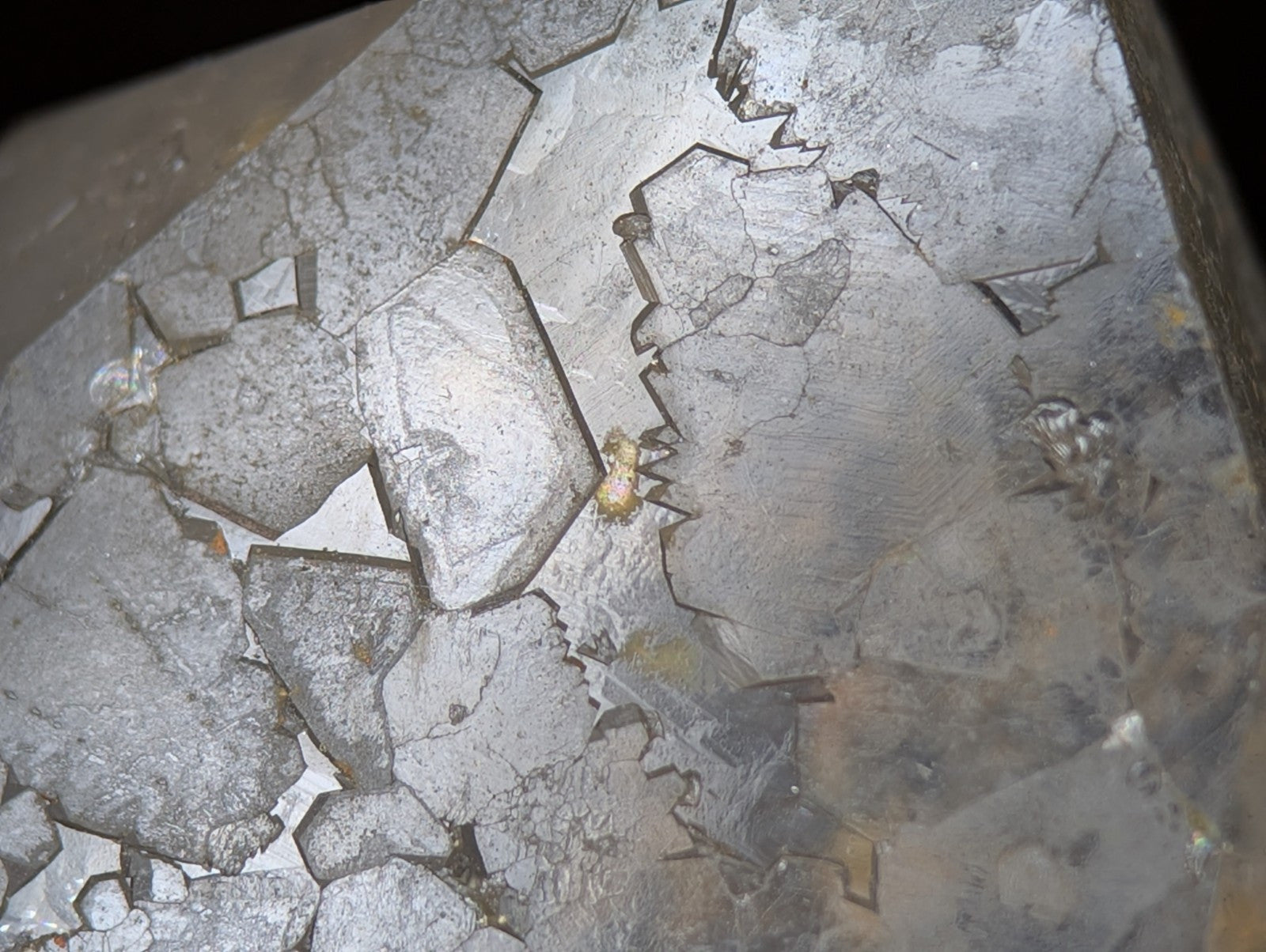 Phantom Quartz Crystal Point w/ amazing etchings Garland County Arkansas RARE - Collectibles:Rocks Fossils &