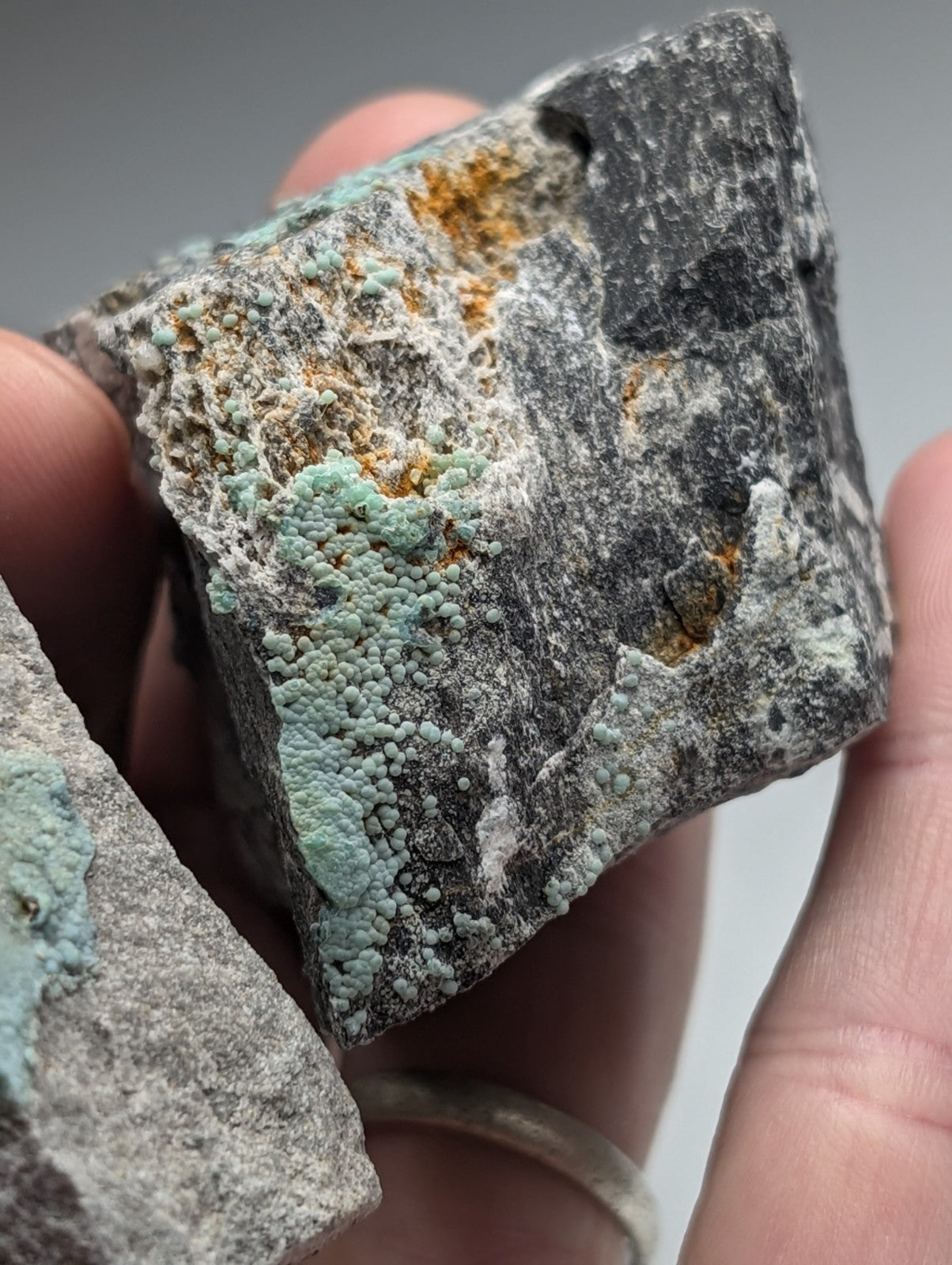 Planerite set of 2 rough minerals with dark gray base and vibrant turquoise-green uv reactive patina from mauldin mountain
