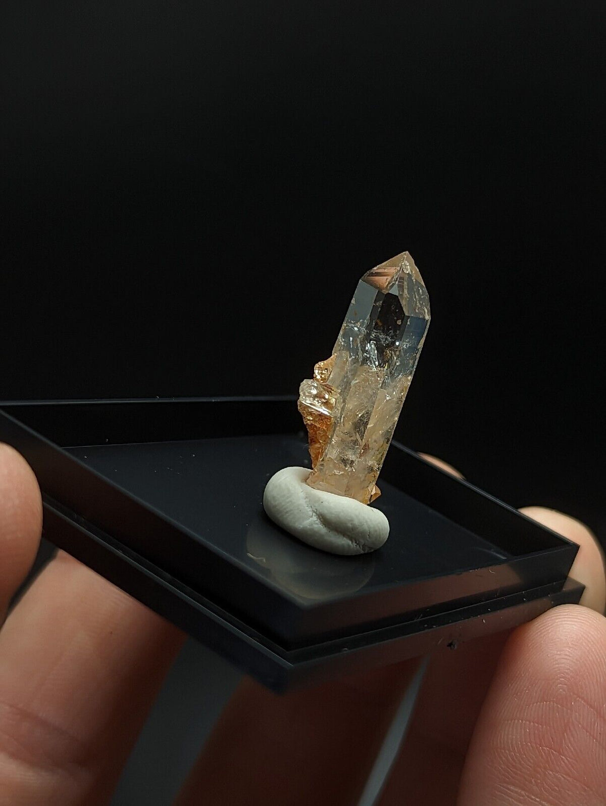 Quartz - Unique optical crystal w/ case -Old Stock - Garland co Arkansas ooak - Collectibles:Rocks Fossils &