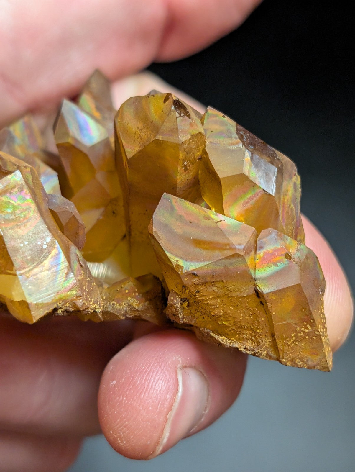 Rainbow Quartz Crystal Cluster -Montgomery Co. Arkansas w/ natural iridescence - Collectibles:Rocks Fossils &