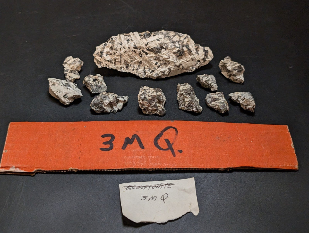 Rare set of 3M Quarry Mineral Specimens Little Rock Arkansas RARE old stock - Collectibles:Rocks Fossils &