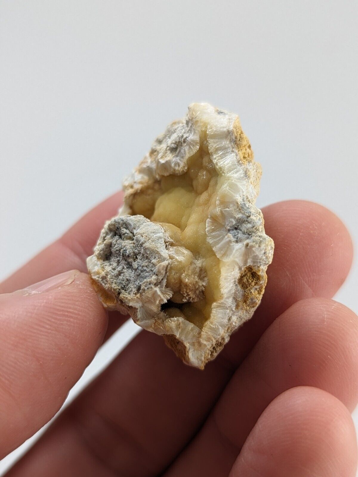 Rare Yellow Wavellite -Old Stock - Crows Saline County Arkansas - Collectibles:Rocks Fossils & Minerals:Crystals