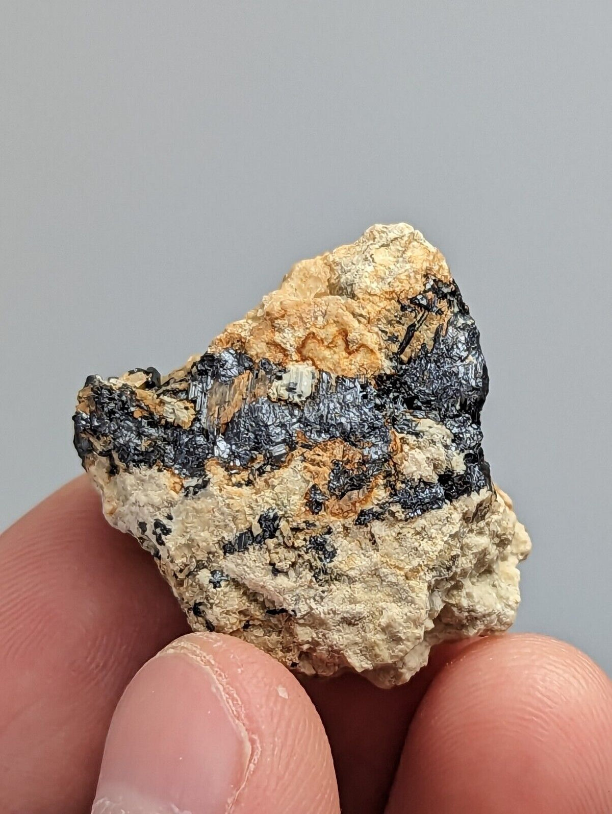 Rutile in Matrix Magnet Cove Arkansas Hot Spring County Super Rare Old Stock - Collectibles:Rocks Fossils &