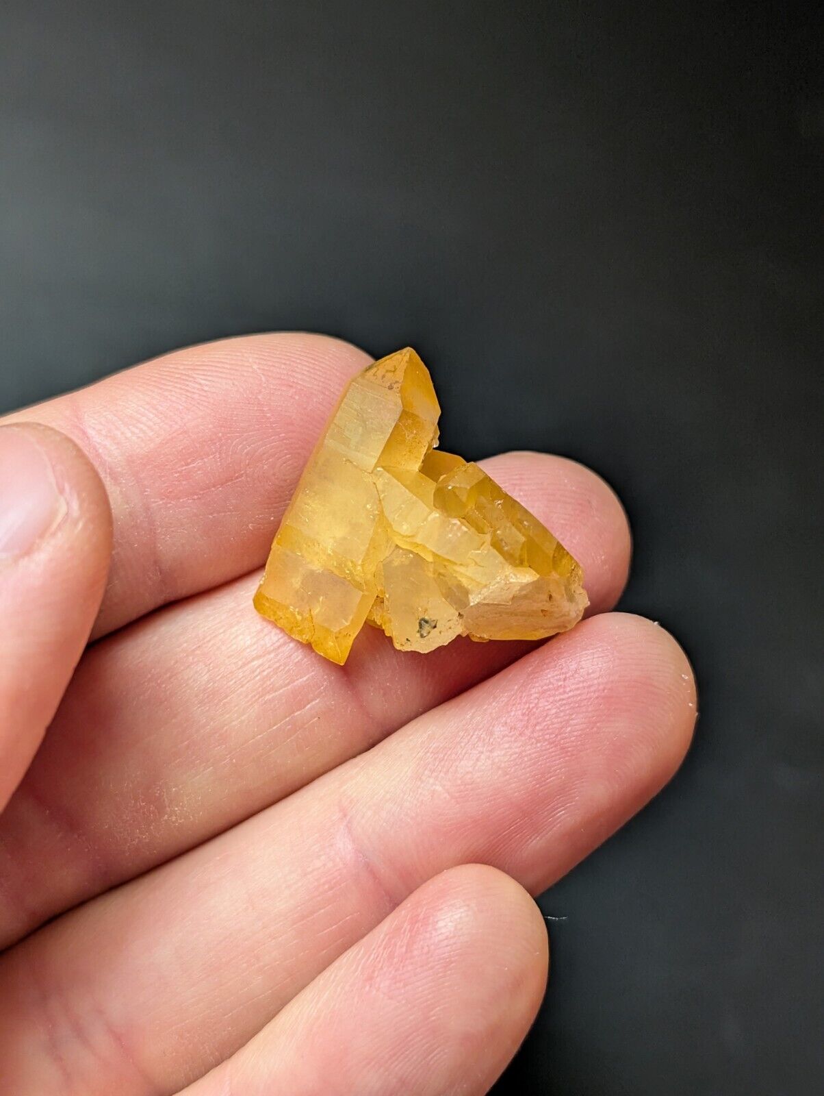 Translucent yellow crystal cluster.