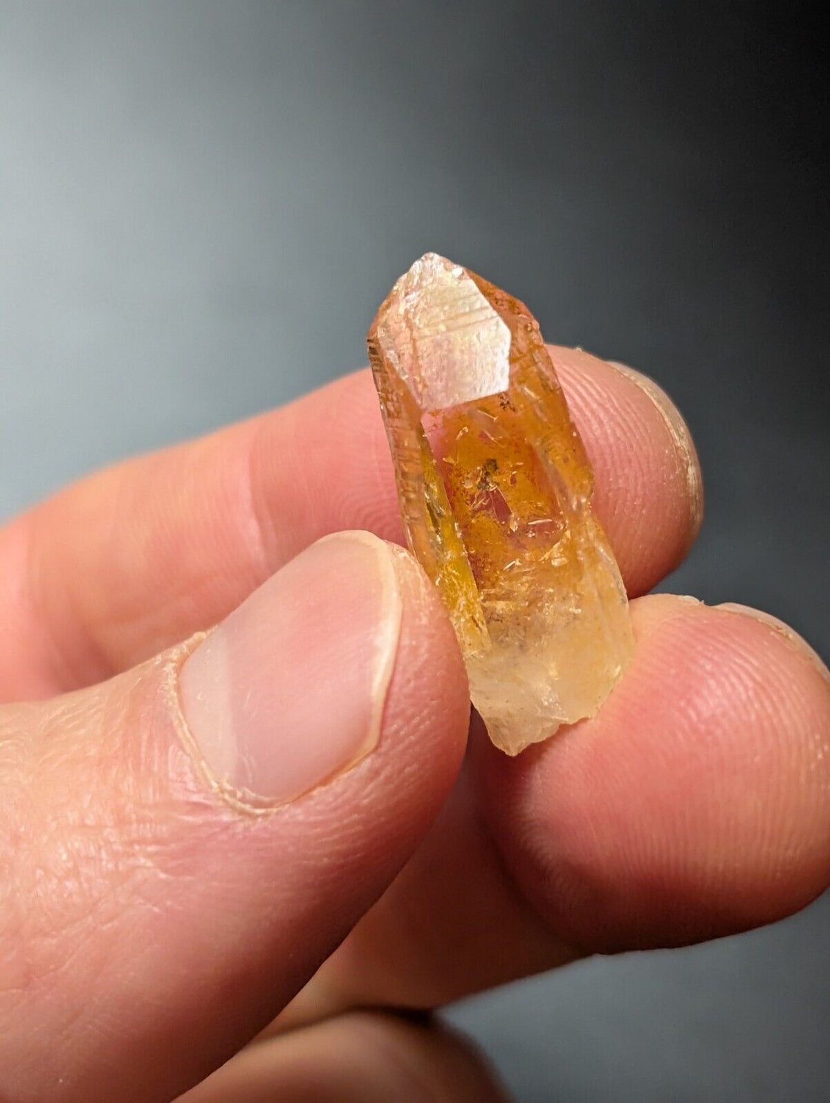Set of 5 Arkansas Quartz Crystals w/ Natural Iridescence Unique & OOAK - Collectibles:Rocks Fossils Minerals:Crystals