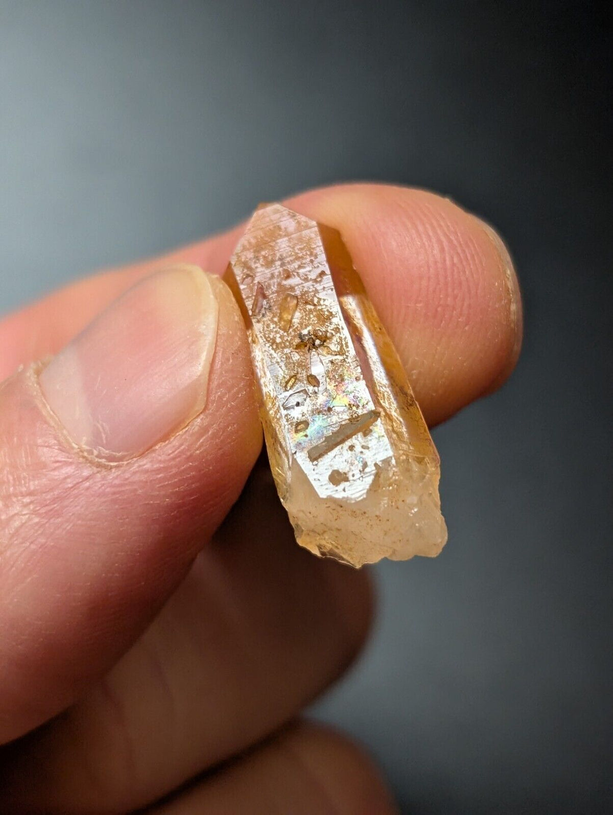 Set of 5 Arkansas Quartz Crystals w/ Natural Iridescence Unique & OOAK - Collectibles:Rocks Fossils Minerals:Crystals