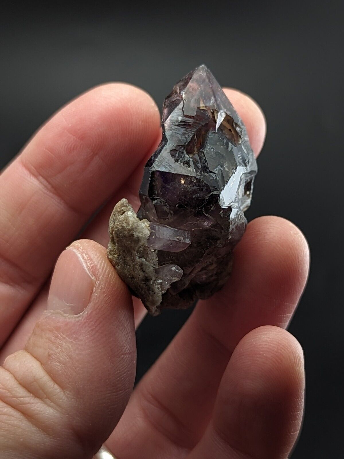 Shangaan Amethyst Scepter Crystal from Chibuku Zimbabwe ’Hatched Egg’ - Collectibles:Rocks Fossils & Minerals:Crystals