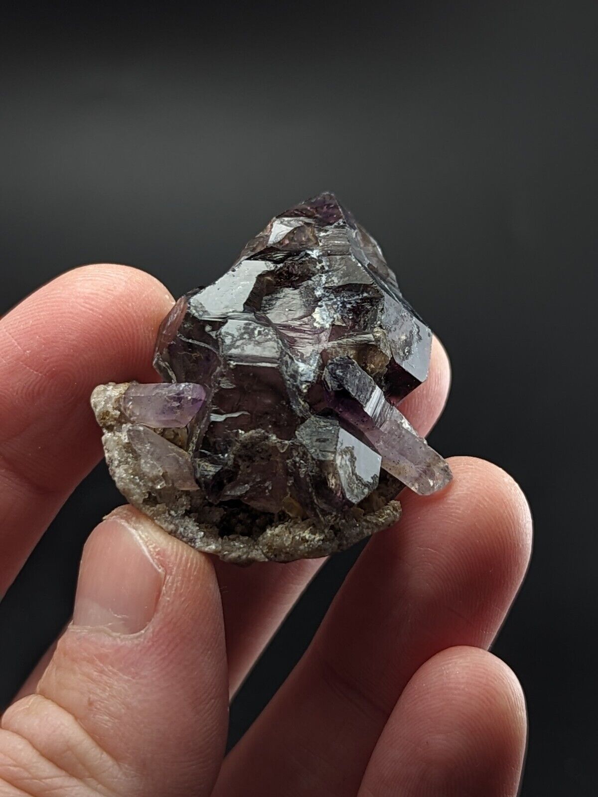 Shangaan Amethyst Scepter Crystal from Chibuku Zimbabwe ’Hatched Egg’ - Collectibles:Rocks Fossils & Minerals:Crystals