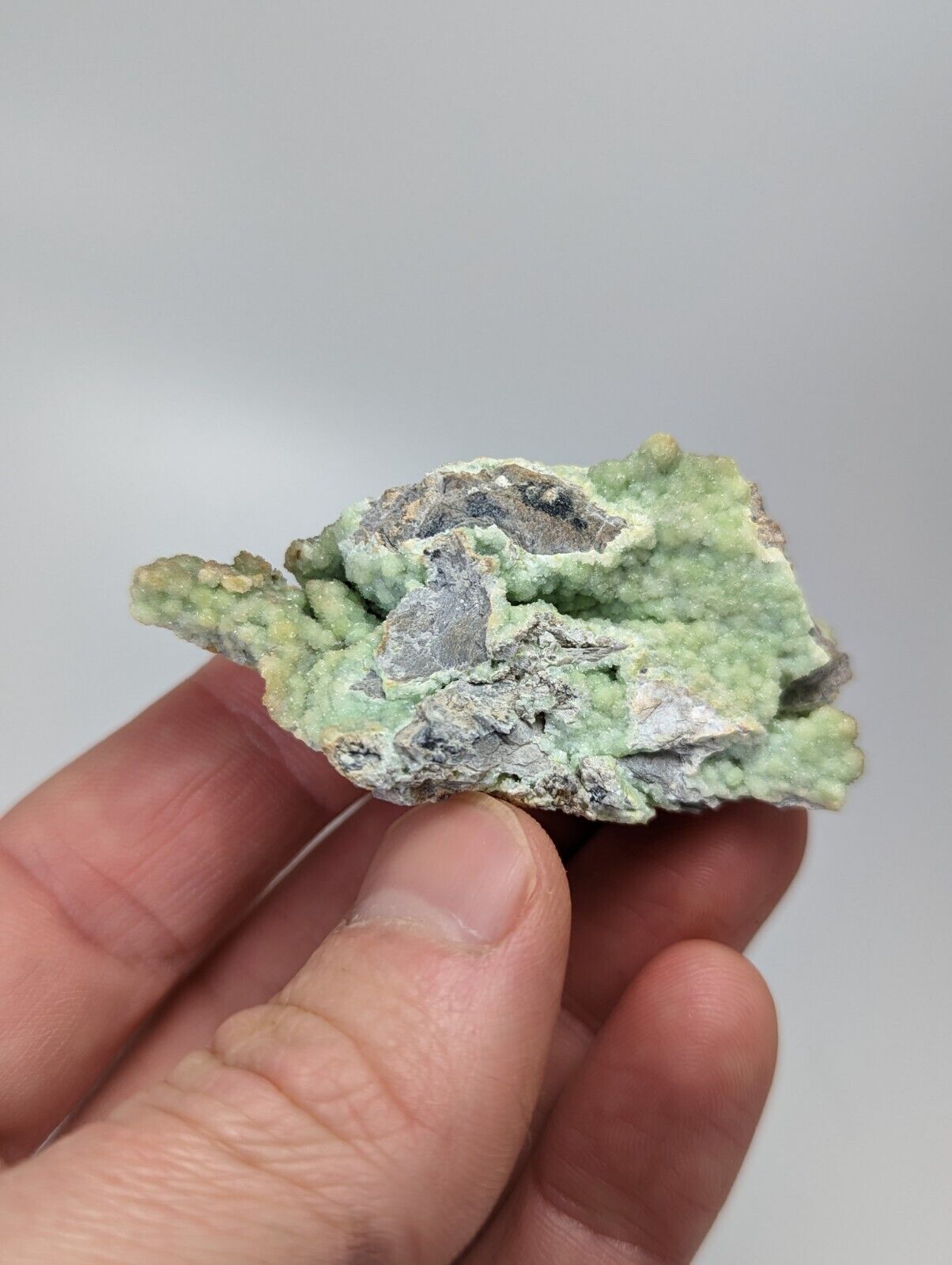 Sparkly Wavellite - Mauldin Mountain Montgomery County Arkansas - Collectibles:Rocks Fossils & Minerals:Crystals