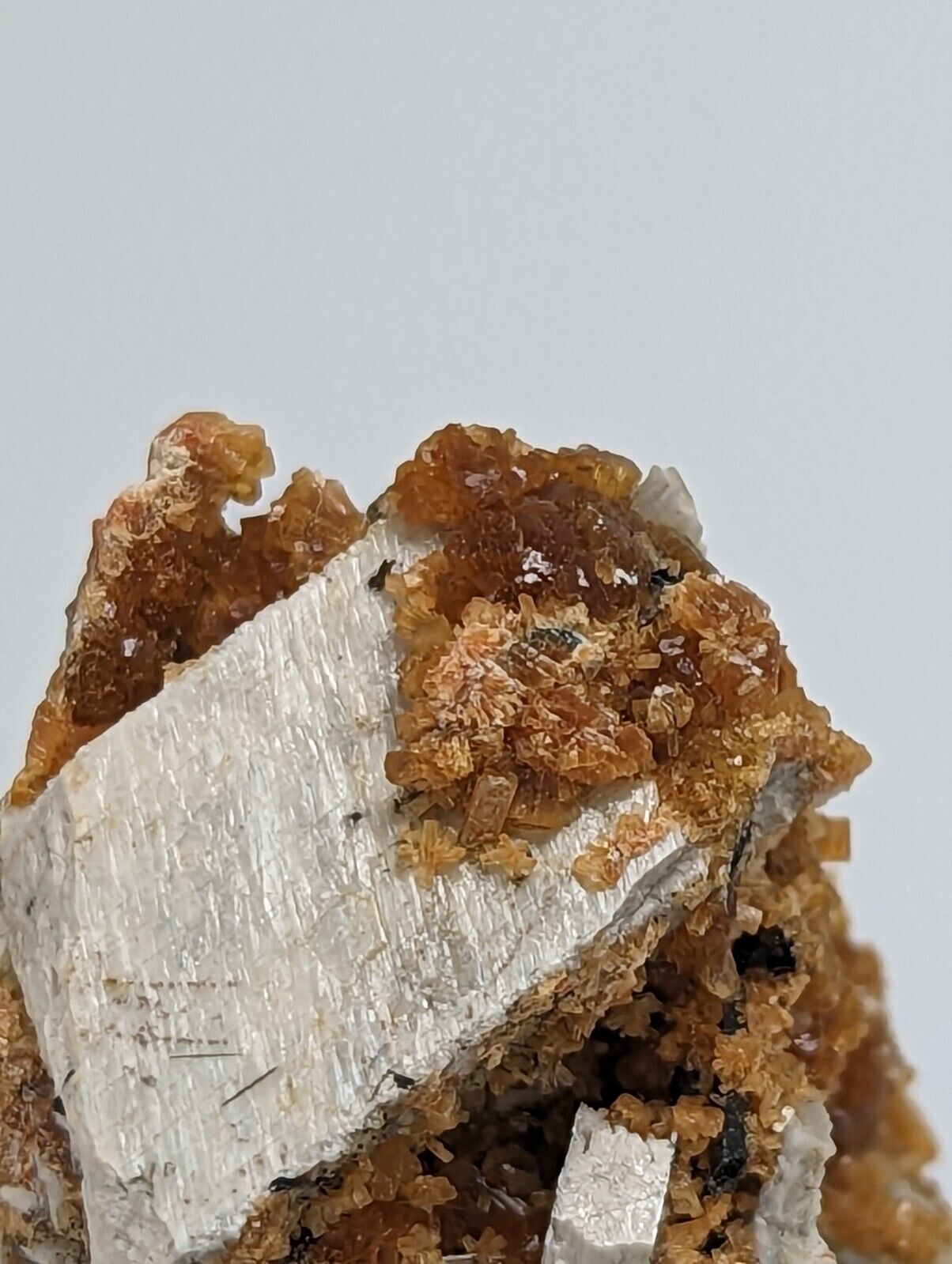 Stilbite Albite Biotite - 3M Quarry Little Rock Arkansas,VERY RARE old stock - Collectibles:Rocks Fossils &