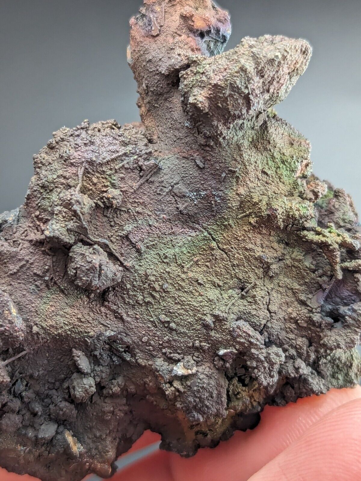 Turgite Iridescent Hematite on Quartz Graves Mountain Georgia Old Collection - Collectibles:Rocks Fossils &