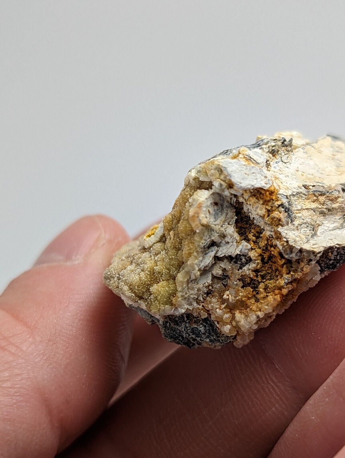 Unique Iron-included Wavellite -Old Stock - Mauldin Mountain Arkansas - Collectibles:Rocks Fossils & Minerals:Crystals