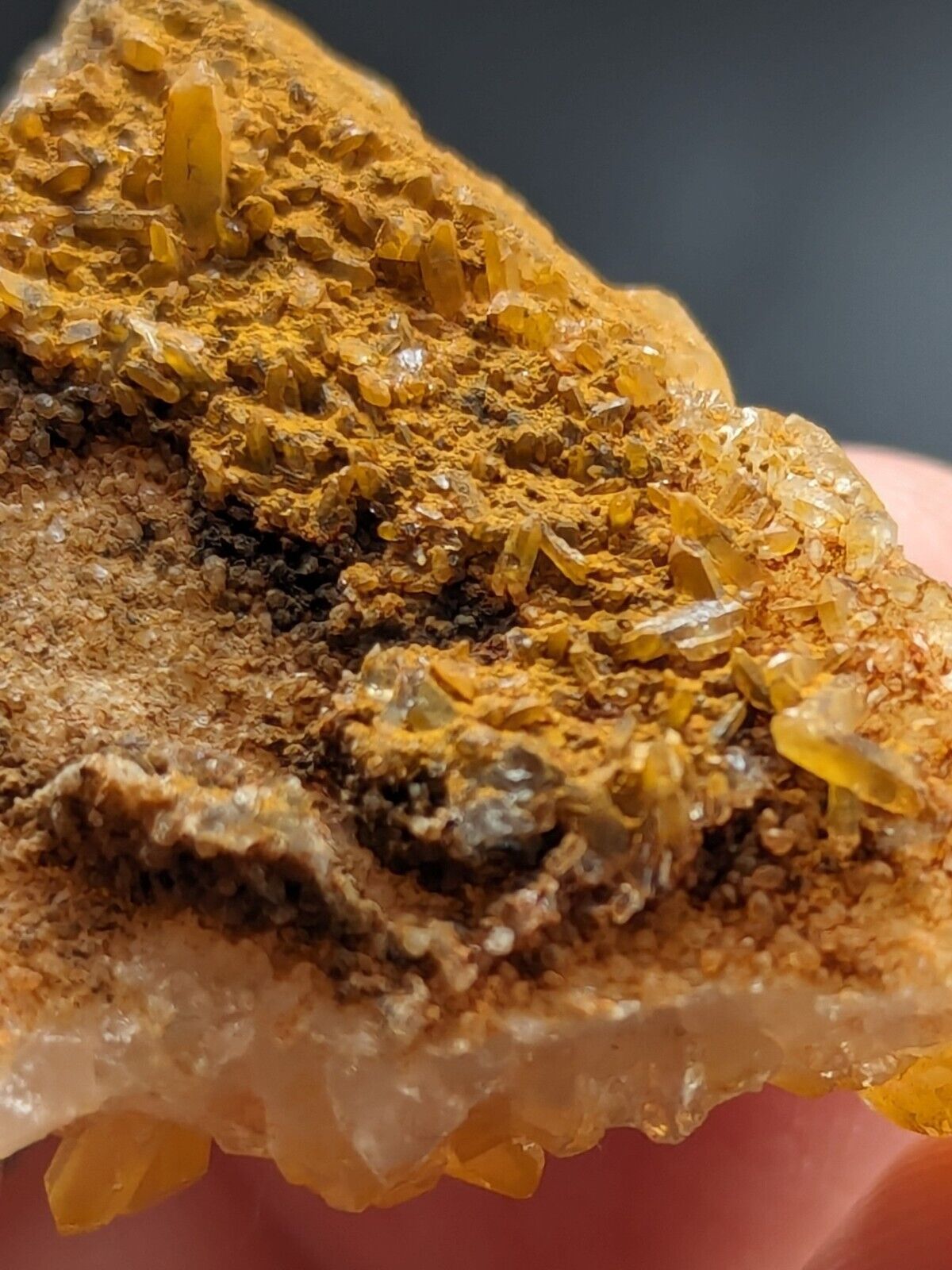 Unique Quartz Crystal Cluster- Garland County Arkansas w/ natural iridescence - Collectibles:Rocks Fossils &